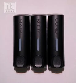 TJCsales Zeepdispenser Drie Reservoirs - Zeepdispenser 3 Reservoirs - Zeepdispenser Wand - Zeepdispenser Wandmontage - Zeepdispenser Hangend - Zeepdispenser Triple - Zeepdispenser Douche - Zeepdispenser Zwart -Badkamer Product Winkel 1106x1200 3