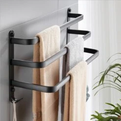Nolad® Handdoekrek 3-armig - Handdoekhouder - Handdoekenrek - Zwart 11 Nolad® Handdoekrek 3-armig - Handdoekhouder - Handdoekenrek - Zwart -Badkamer Product Winkel 1198x1200 3
