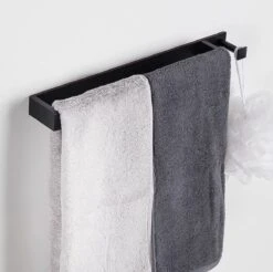 Home4u® - Handdoekrek Badkamer - Handdoekstang - Handdoekenrek Badkamer - 40CM - Met Hanger -Badkamer Product Winkel 1200x1193 5