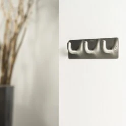 Tiger - Handdoekhaak Rack Pinky - RVS Geborsteld 11 Tiger - Handdoekhaak Rack Pinky - RVS Geborsteld -Badkamer Product Winkel 1200x1200 1015