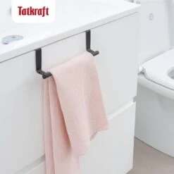 Tatkraft HORIZON - RVS Kastdeur Handdoekrek - Keukenkast Deur Handdoek/Vaatdoek Houder Rek Stang Hanger - Towel Rack Kast Deurhanger Deurhaak Keuken - Handdoekstang - Mat Zwart - 23CM -Badkamer Product Winkel 1200x1200 1062