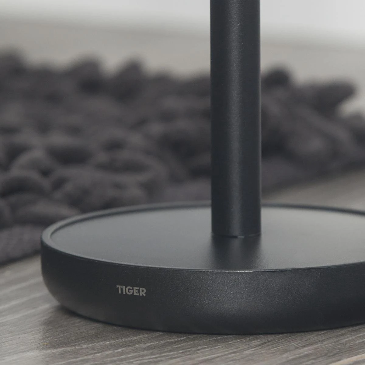 Tiger Urban - Reserverolhouder Vrijstaand - Zwart 10 Tiger Urban - Reserverolhouder Vrijstaand - Zwart - Afbeelding 8