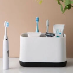 Merkloos Tandenborstelhouder Vrijstaand - Badkamer Organizer Met Lekbak - Badkamer Accessoires - 6 Sorteervakken - Tandenborstel - Wit Met Zwart 15 Merkloos Tandenborstelhouder Vrijstaand - Badkamer Organizer Met Lekbak - Badkamer Accessoires - 6 Sorteervakken - Tandenborstel - Wit Met Zwart -Badkamer Product Winkel 1200x1200 1945