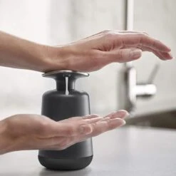 Wonix® - Zeepdispenser - Zeeppompje - Duw Met Pols - 300ml - Zwart -Badkamer Product Winkel 1200x1200 2061