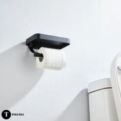 Tolussa Premium WC Rolhouder Zwart Met Plankje - Toiletrolhouder Zwart Met Plankje - Met En Zonder Boren 17 Tolussa Premium WC Rolhouder Zwart Met Plankje - Toiletrolhouder Zwart Met Plankje - Met En Zonder Boren -Badkamer Product Winkel 1200x1200 61