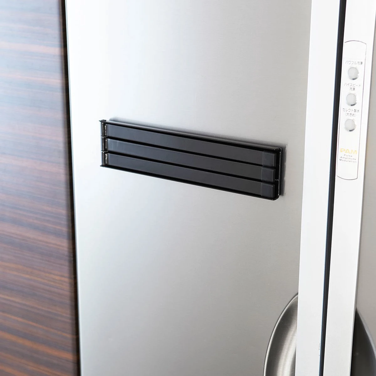 Yamazaki Magnetische Handdoek Hanger Keuken Zwart - Zwart - Ophangen Zonder Boren 3 Yamazaki Magnetische Handdoek Hanger Keuken Zwart - Zwart - Ophangen Zonder Boren