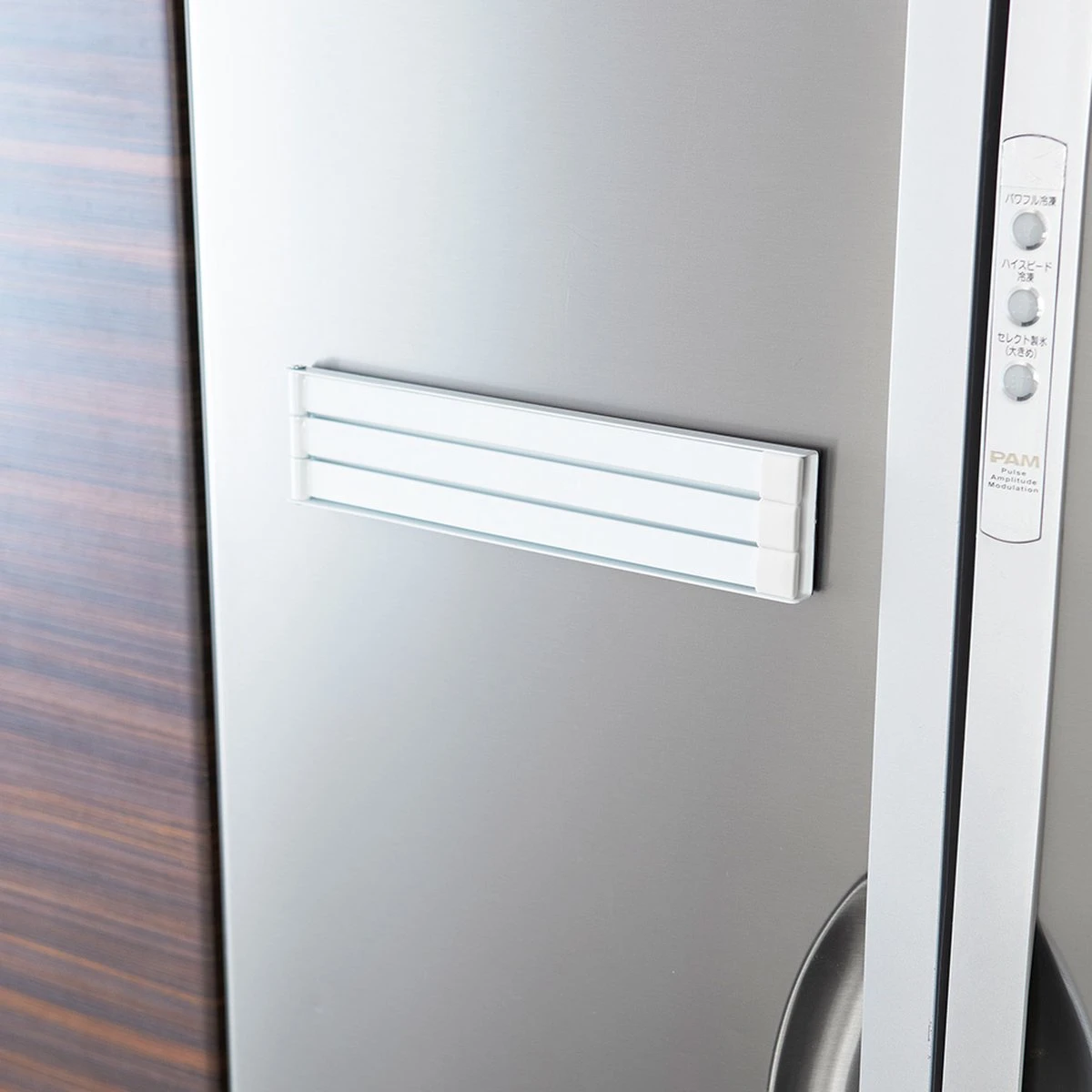 Yamazaki Magnetische Handdoek Hanger Keuken Zwart - Zwart - Ophangen Zonder Boren 7 Yamazaki Magnetische Handdoek Hanger Keuken Zwart - Zwart - Ophangen Zonder Boren - Afbeelding 5