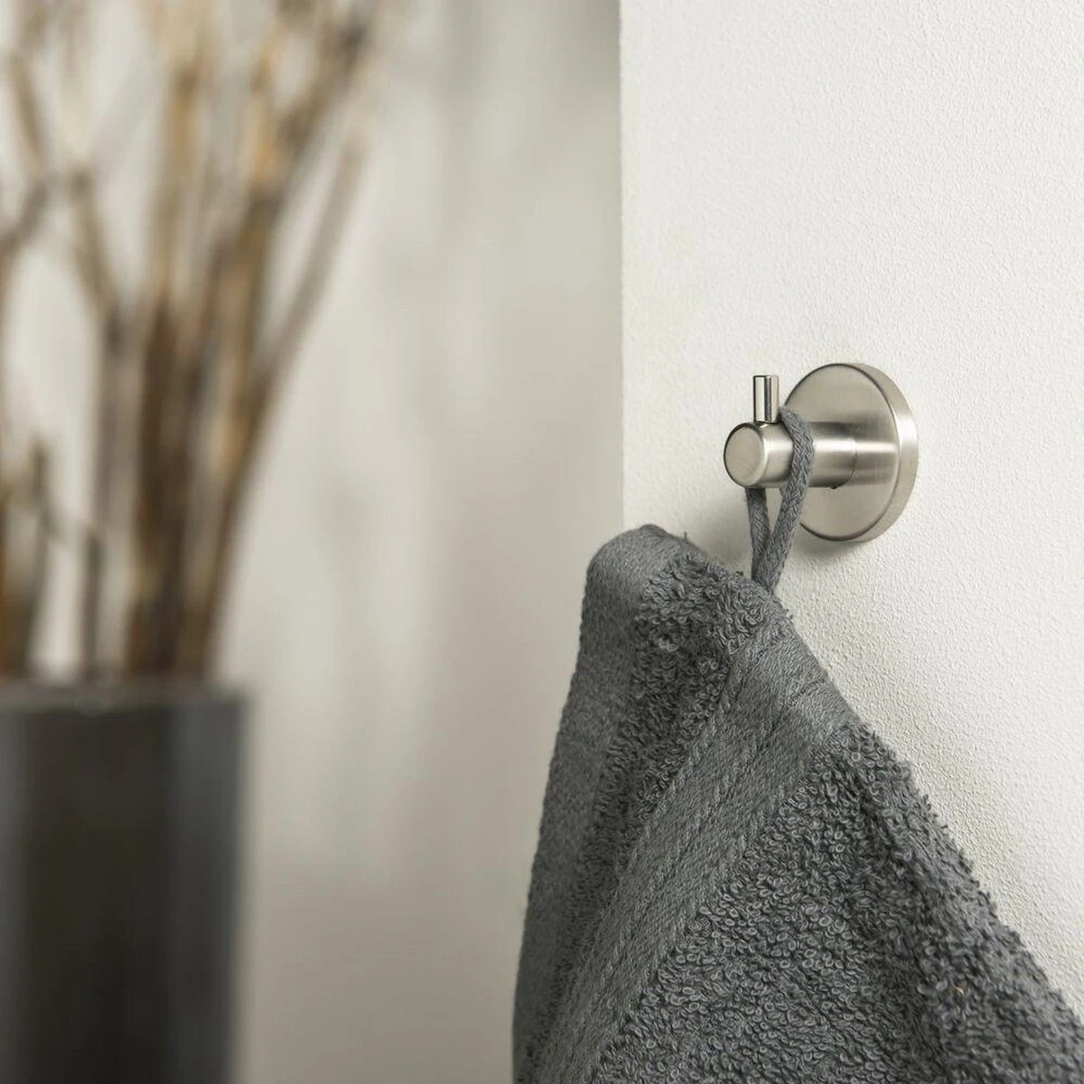 Tiger Boston - Handdoekhaak Klein - RVS Geborsteld 9 Tiger Boston - Handdoekhaak Klein - RVS Geborsteld - Afbeelding 7