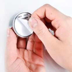 Merkloos 4x Zelfklevende Handdoek Houder Set - Kindvriendelijk - Anti-Stoot Ophang Haak Zonder Boren - Handdoekhaak - Chrome - Kliksysteem Theedoek - Handdoekklem 14 Merkloos 4x Zelfklevende Handdoek Houder Set - Kindvriendelijk - Anti-Stoot Ophang Haak Zonder Boren - Handdoekhaak - Chrome - Kliksysteem Theedoek - Handdoekklem -Badkamer Product Winkel 1200x1200 825