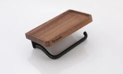 Lopoleis WC Rolhouder – WC-rolhouder – Luxe Toiletrolhouder Walnoothout – Zwart – Zelfklevend – WC Rolhouder Zonder Boren – Toiletrolhouder Met Plankje – WC Rolhouder Zwart – Badkamer Accessoires -Badkamer Product Winkel 1200x722