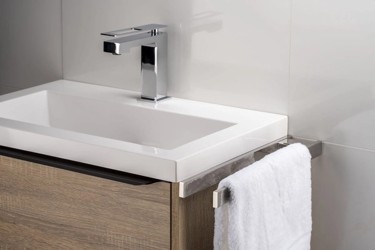 Sagittarius One 401S1 Handdoekrek Badkamer | Chrome Handdoekrek Zonder Boren | Gepolijst RVS Handdoekenrek Zelfklevend | 40CM Handdoekhouder Voor Badkamer 7 Sagittarius One 401S1 Handdoekrek Badkamer | Chrome Handdoekrek Zonder Boren | Gepolijst RVS Handdoekenrek Zelfklevend | 40CM Handdoekhouder Voor Badkamer - Afbeelding 5