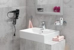 WENKO Vacuum-Loc Doucherek Chroom - Bevestigen Zonder Boren 31 WENKO Vacuum-Loc Doucherek Chroom - Bevestigen Zonder Boren -Badkamer Product Winkel 1200x800 40