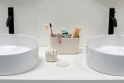 Brabantia ReNew Tandenborstelhouder - 11 X 19,6 X 9,9 Cm - Soft Beige -Badkamer Product Winkel 1200x800 45