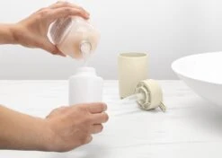 Brabantia ReNew Zeepdispenser - 250 Ml - Soft Beige -Badkamer Product Winkel 1200x854 8