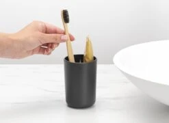 Brabantia ReNew Tandenborstelhouder - Met Inzet - Dark Grey -Badkamer Product Winkel 1200x875 2