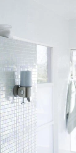 Simplehuman Zeepdispenser Wand Duo - RVS - 22.6x9.4x24.5 Cm - Zilver -Badkamer Product Winkel 600x1200 4