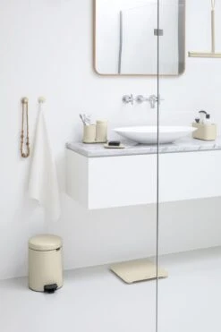 Brabantia ReNew Zeepdispenser - 250 Ml - Soft Beige -Badkamer Product Winkel 799x1200 27