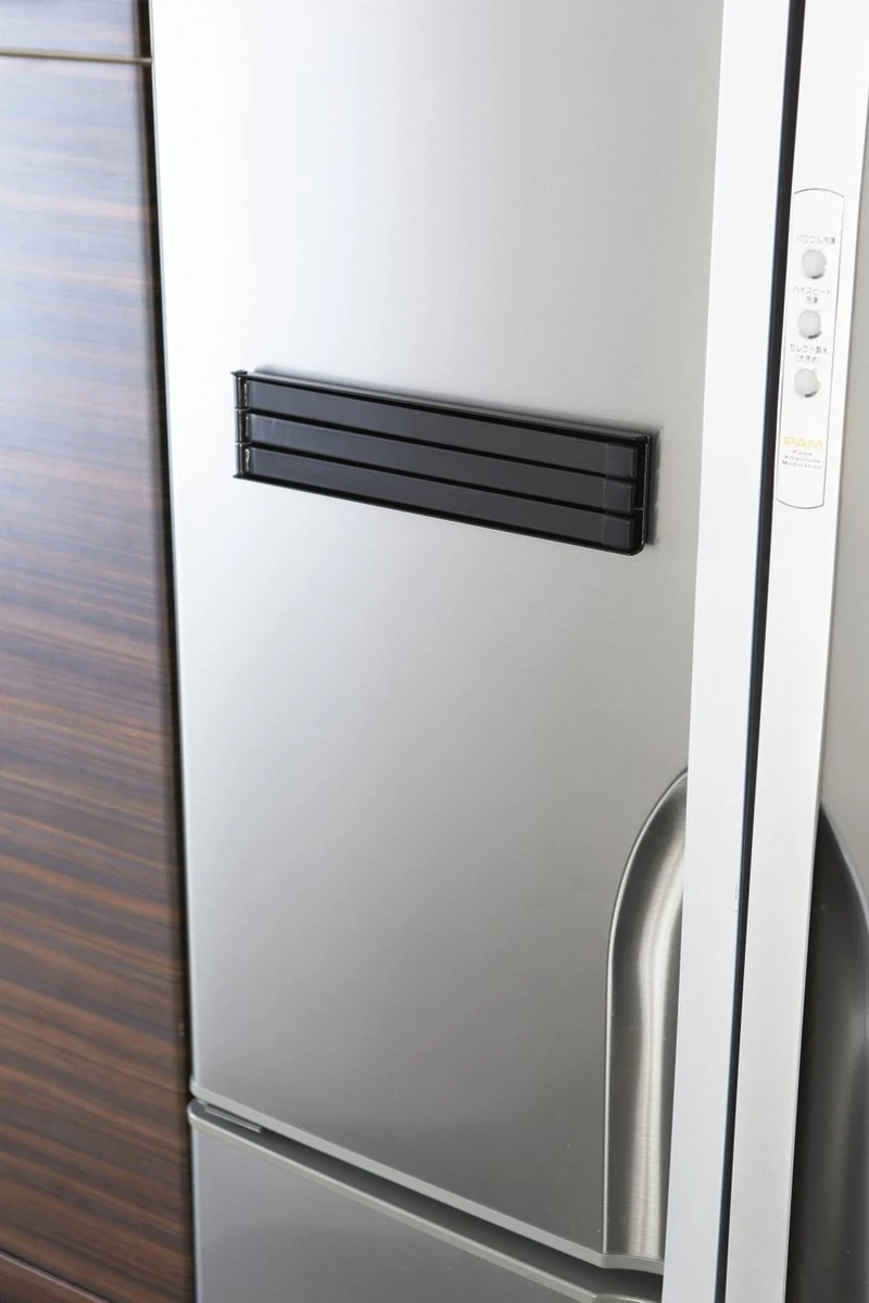 Yamazaki Magnetische Handdoek Hanger Keuken Zwart - Zwart - Ophangen Zonder Boren 4 Yamazaki Magnetische Handdoek Hanger Keuken Zwart - Zwart - Ophangen Zonder Boren - Afbeelding 2